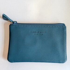 Scientia est Potentia Genuine Leather Coin Case, New. Teal Color